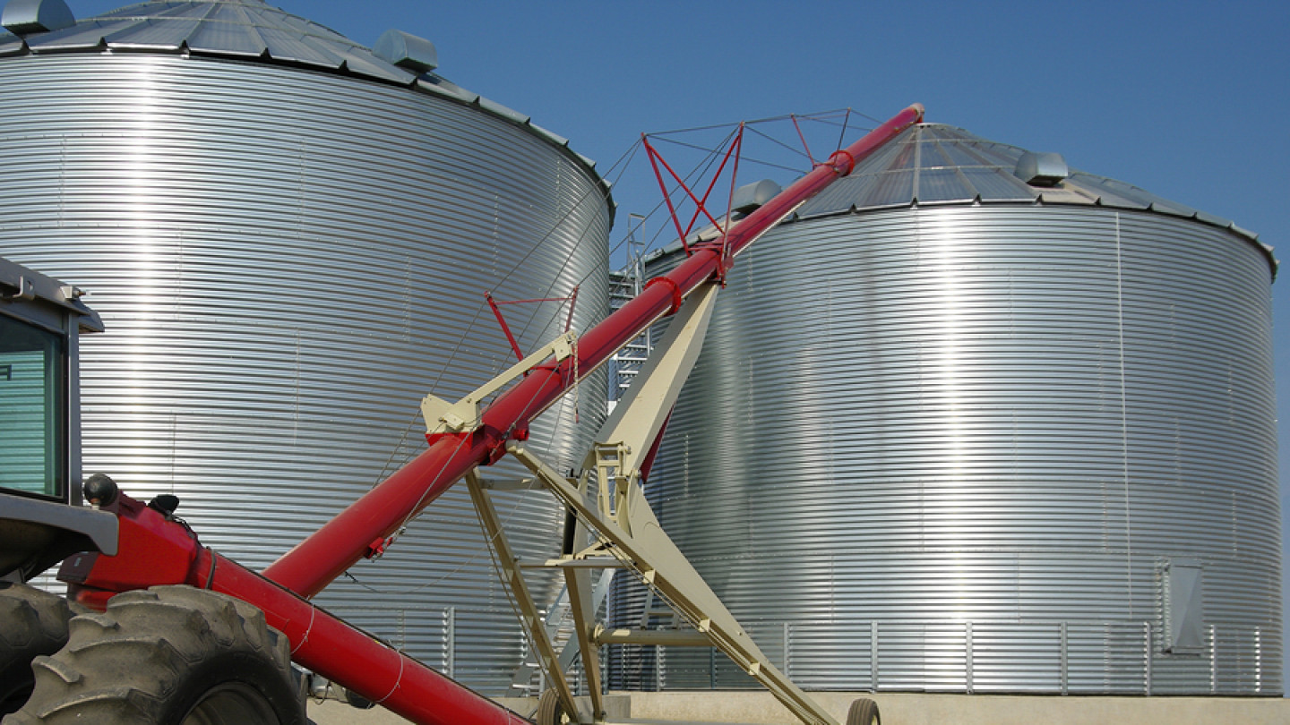 Sudenga Augurs Armour, SD Bob's Farm Service, LLC Bob's Farm